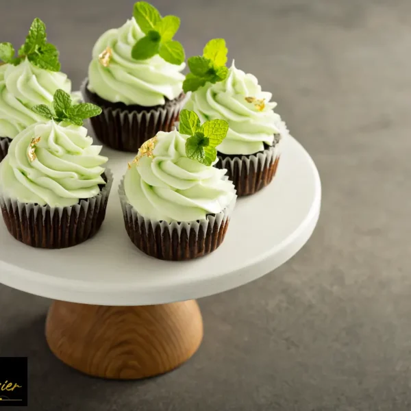 Petit gâteaux au citron vert parfumés de basilic façon Artisan Pâtissier, une douceur aux saveurs incomparables
